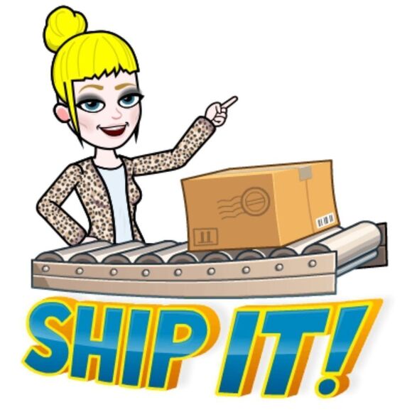 .Closet Clear Out shipping discount information - Picture 13 of 16